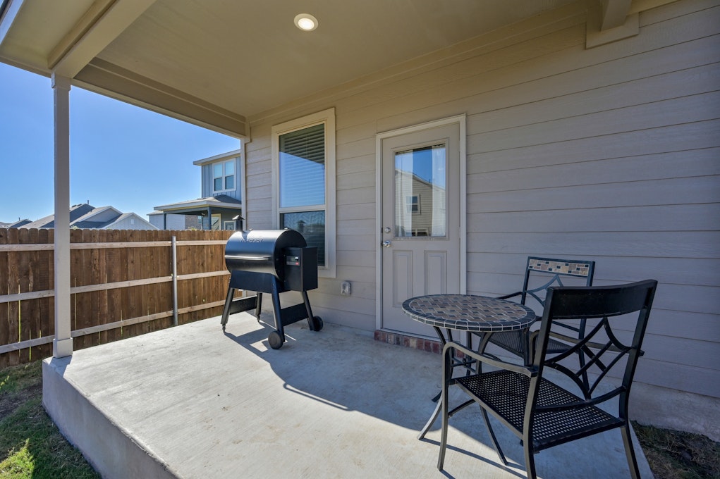 341 Harper Lane, TX 78626, Presented by Barrett Raven